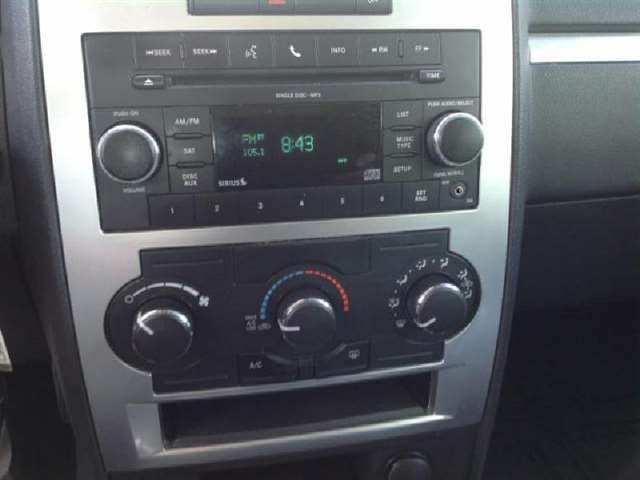 2010 Dodge Charger SXT 4DR Sedan